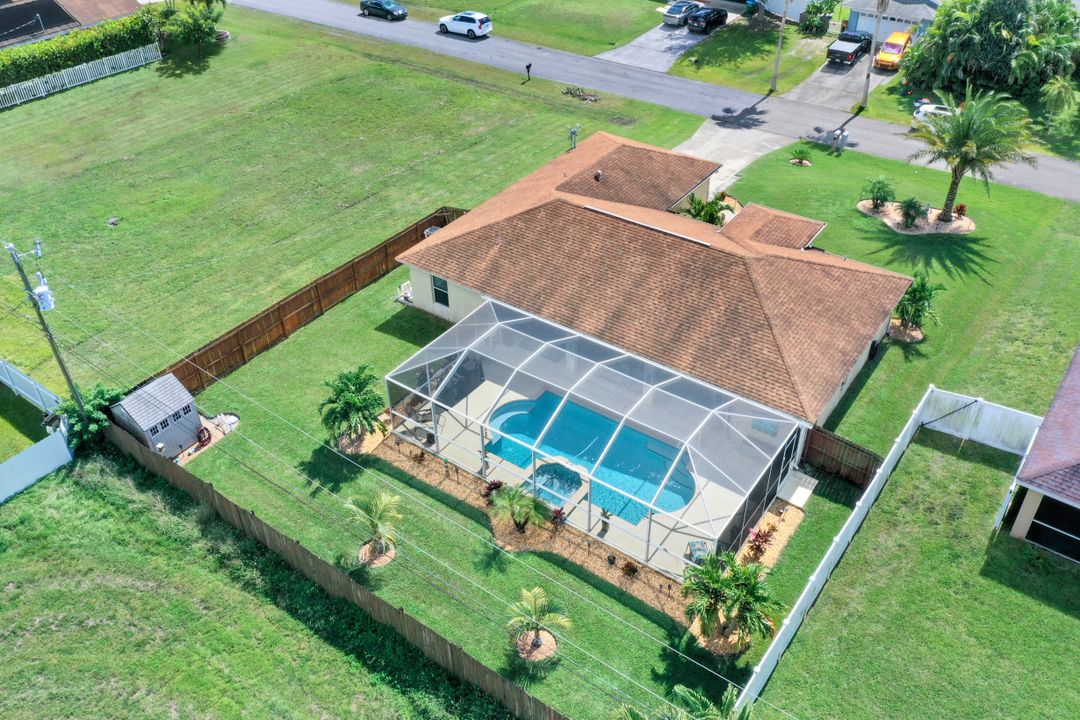 321 NE 10th Terrace, Cape Coral, FL 33909