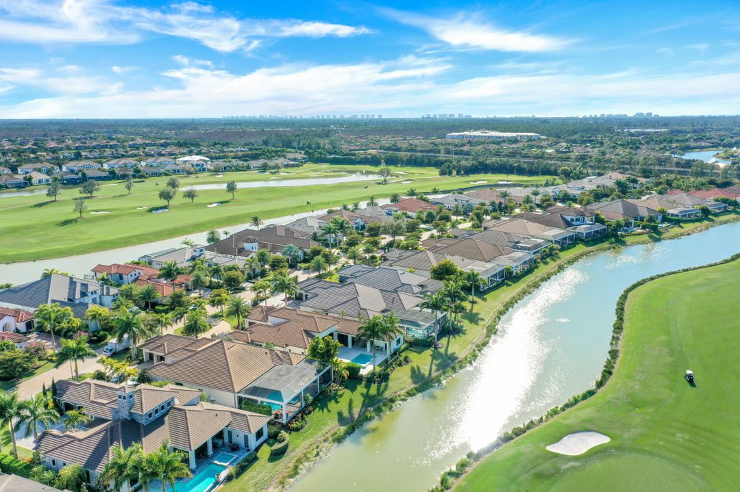 16439 Seneca Way, Naples, FL 34110