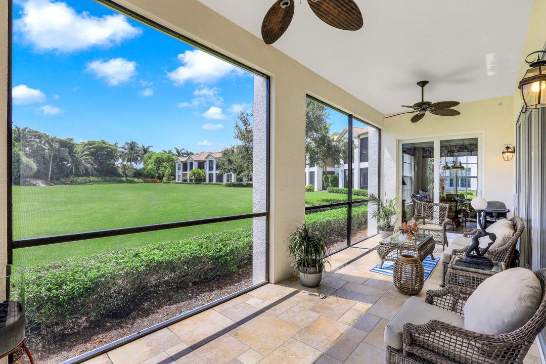 8036 Players Cove Dr #102, Naples, FL 34113