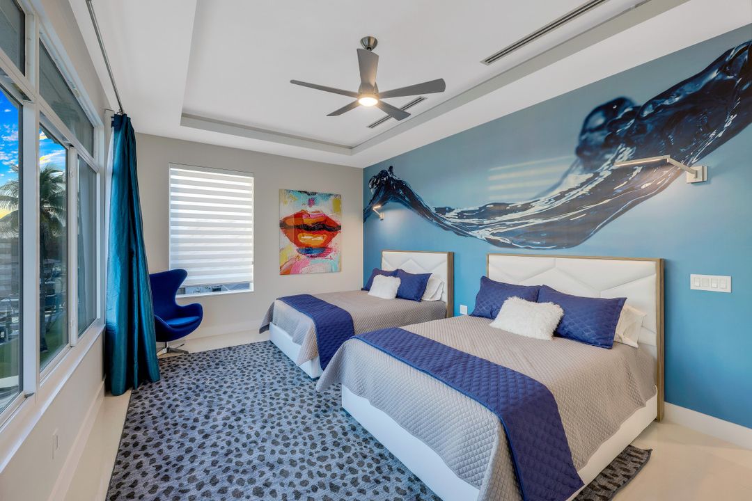 5232 Seminole Ct, Cape Coral, FL 33904