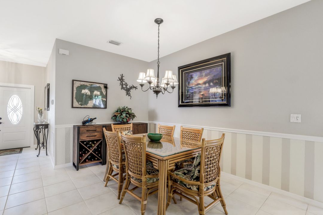 7927 Wexford Dr, Naples, FL 34104