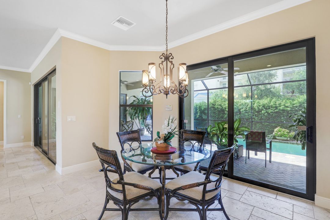 808 Seagrape Dr, Marco Island, FL 34145