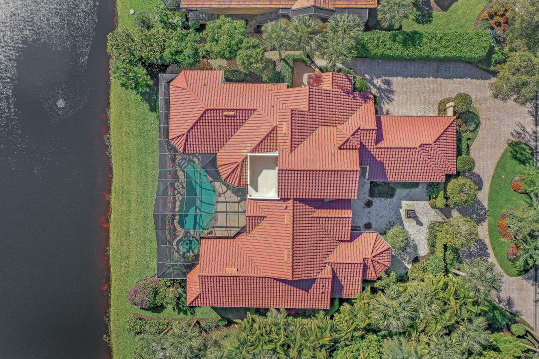 3501 Creekview Dr, Bonita Springs, FL 34134