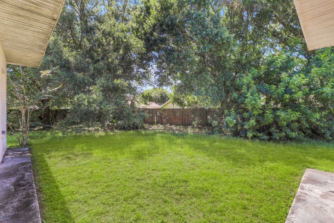 9204 Grand Palm Ct, Riverview, FL 33578