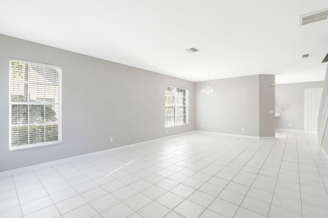 12530 Eagle Pointe Cir, Fort Myers, FL 33913