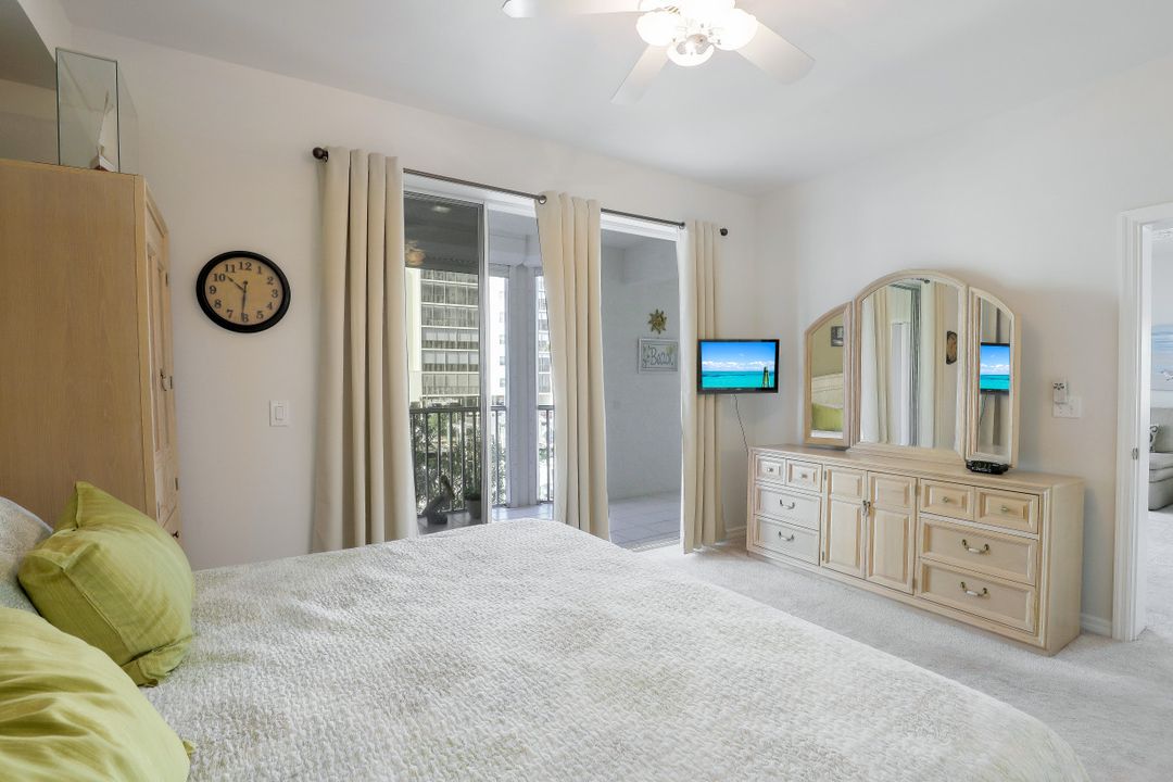 4361 Bay Beach Ln #124, Fort Myers Beach, FL 33931