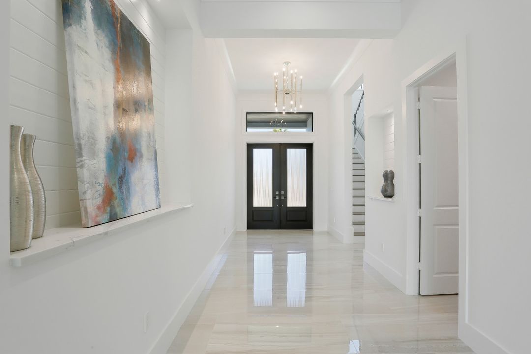 5305 Bayshore Ave, Cape Coral, FL 33904