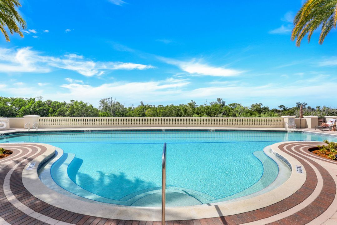 7575 Pelican Bay Blvd #1705, Naples, FL 34108