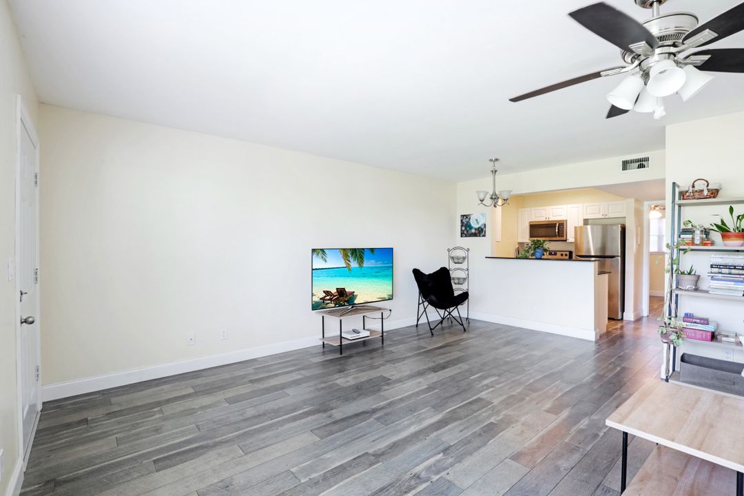 3225 E Riverside Dr #12A, Fort Myers, FL 33916