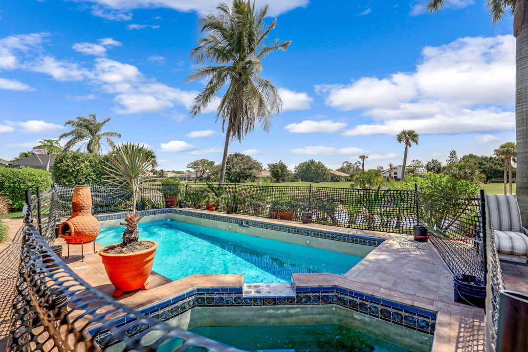 28419 Sombrero Dr, Bonita Springs, FL 34135