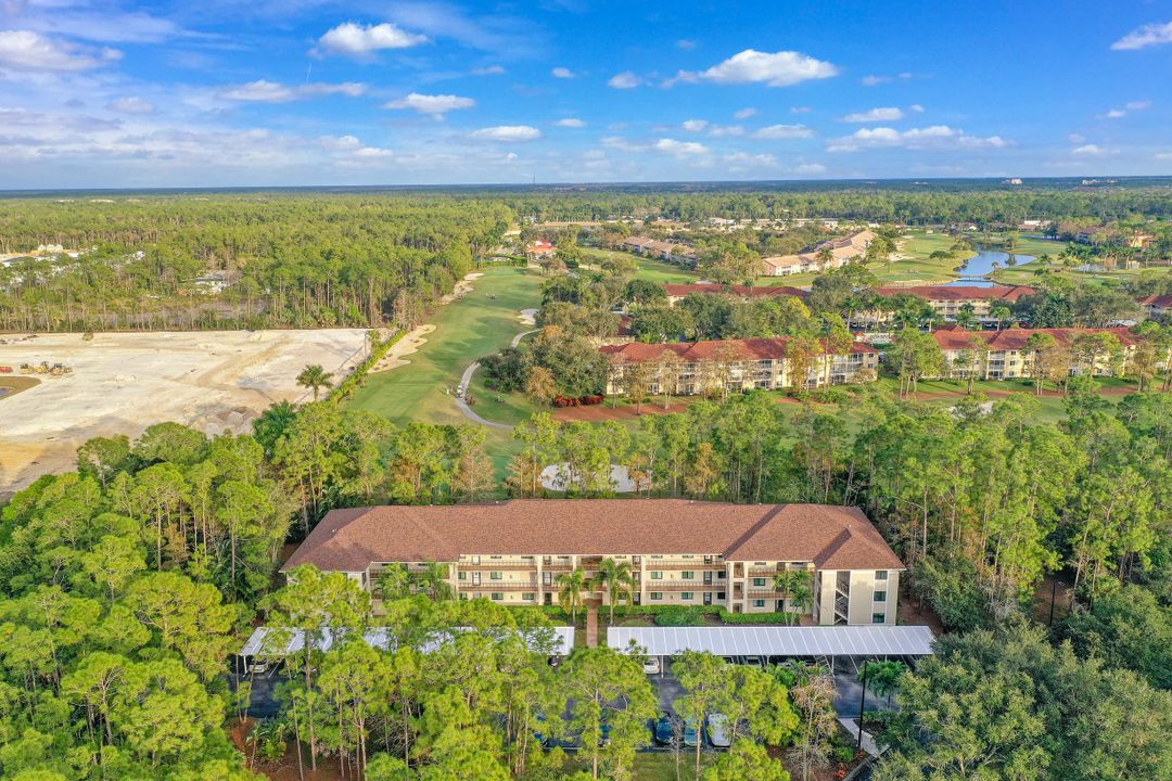 5767 Deauville Cir #D-303, Naples, FL 34112