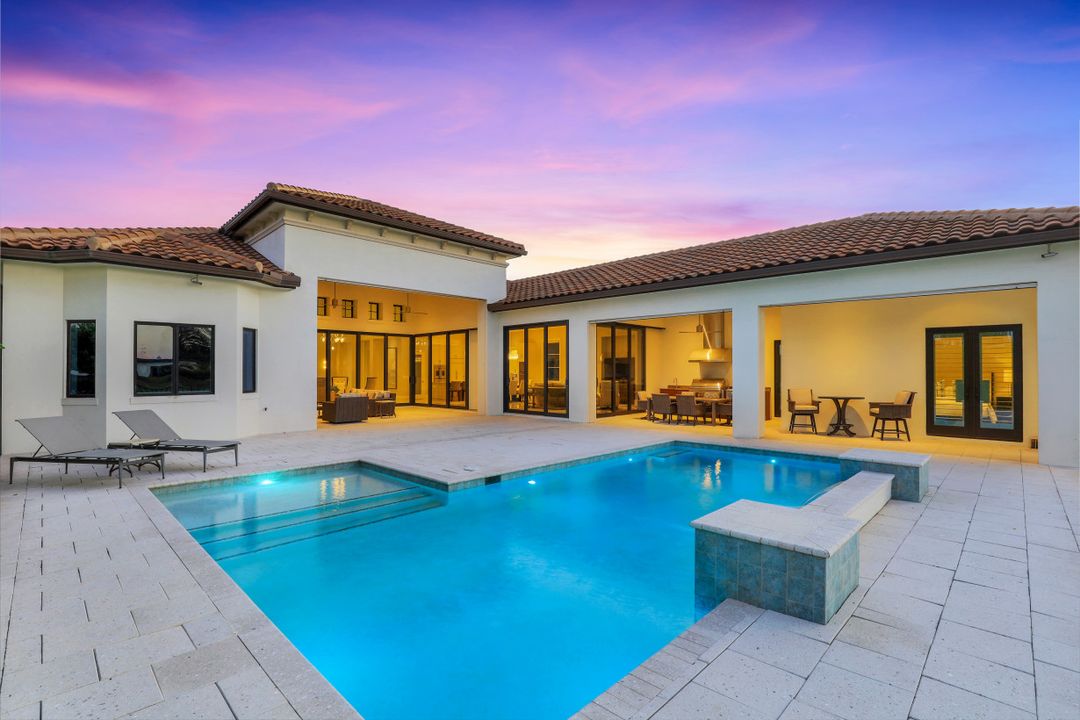 16439 Seneca Way, Naples, FL 34110