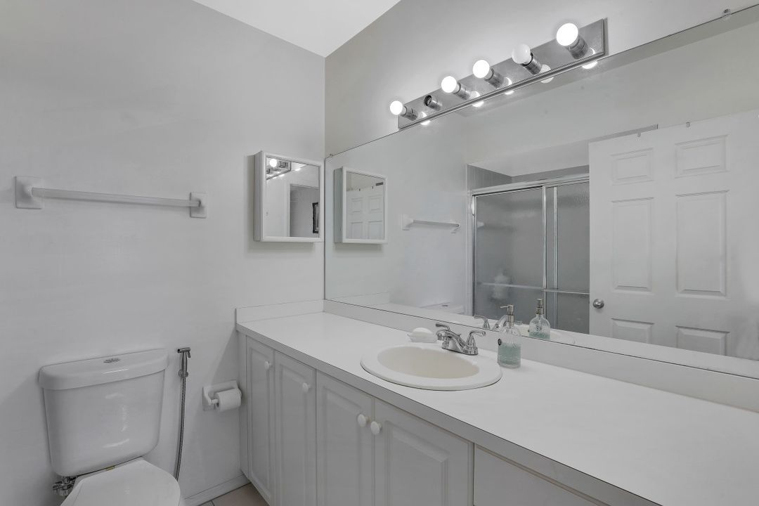 14831 Park Lake Dr #309, Fort Myers, FL 33919