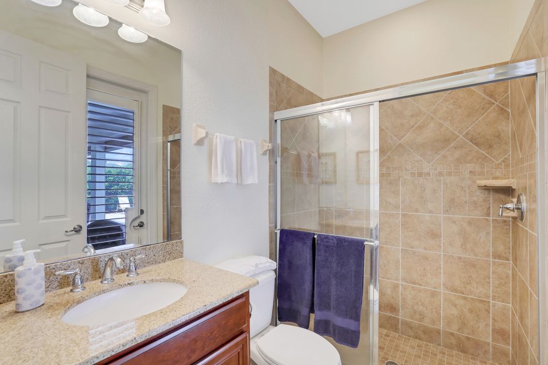 9746 Nickel Ridge Cir, Naples, FL 34120