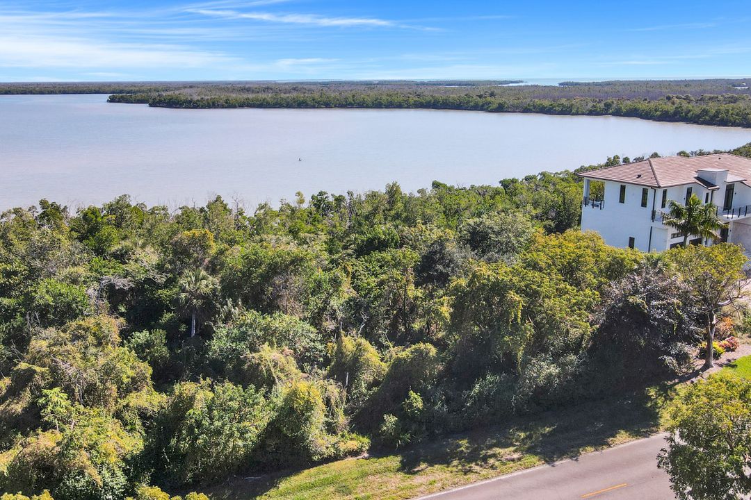 882 Whiskey Creek Dr, Marco Island, FL 34145