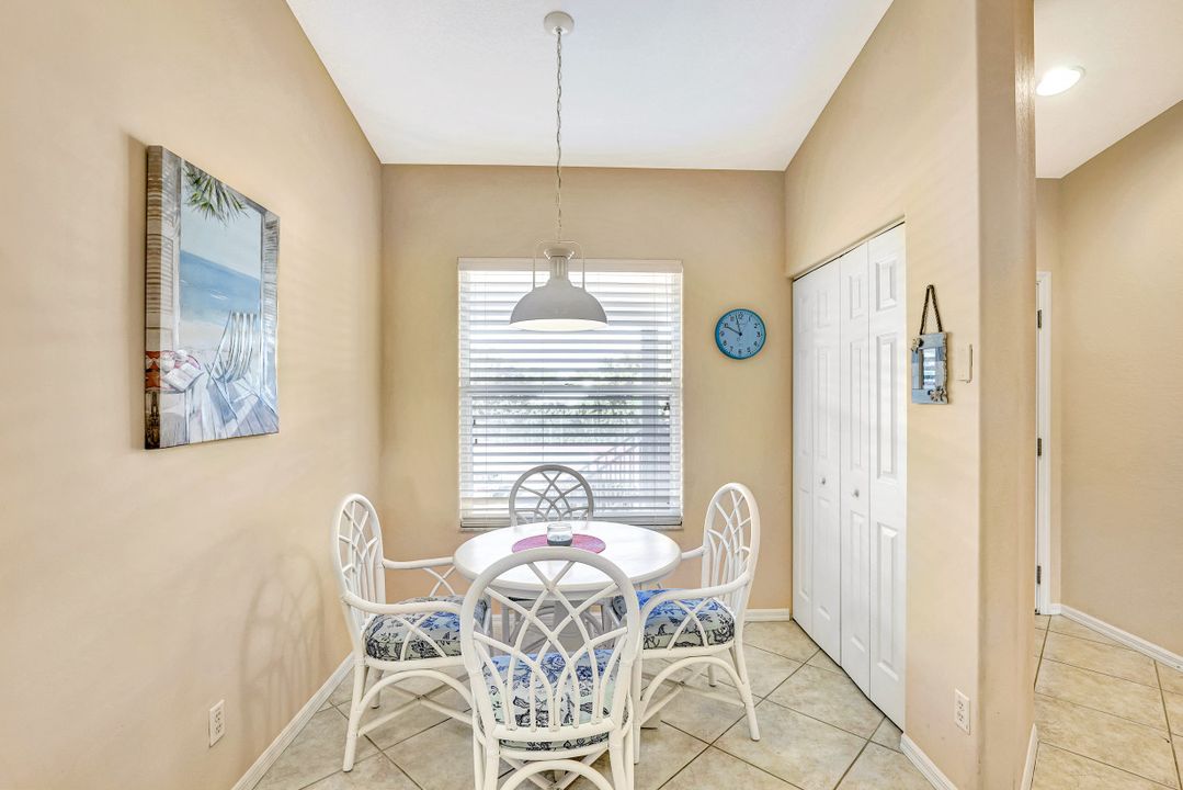 1180 Sarah Jean Cir #201, Naples, FL 34110