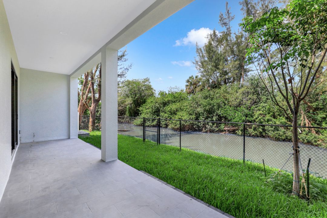 4064 Full Moon Ct, Naples, FL 34112