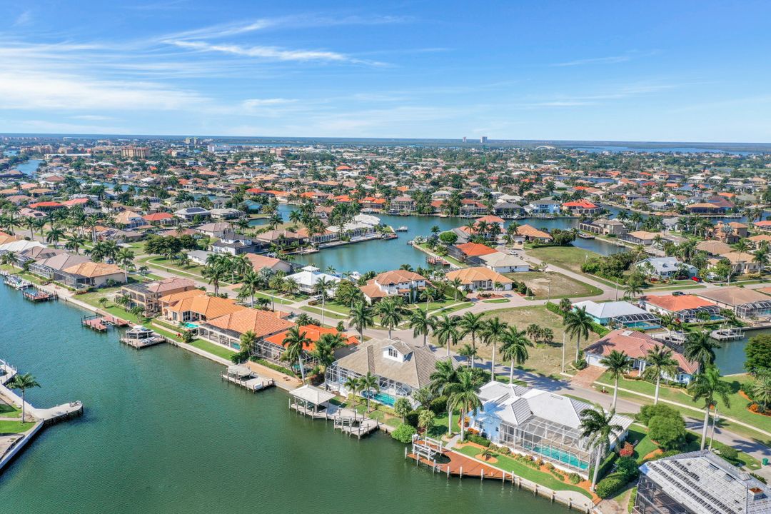 110 Copperfield Ct, Marco Island, FL 34145