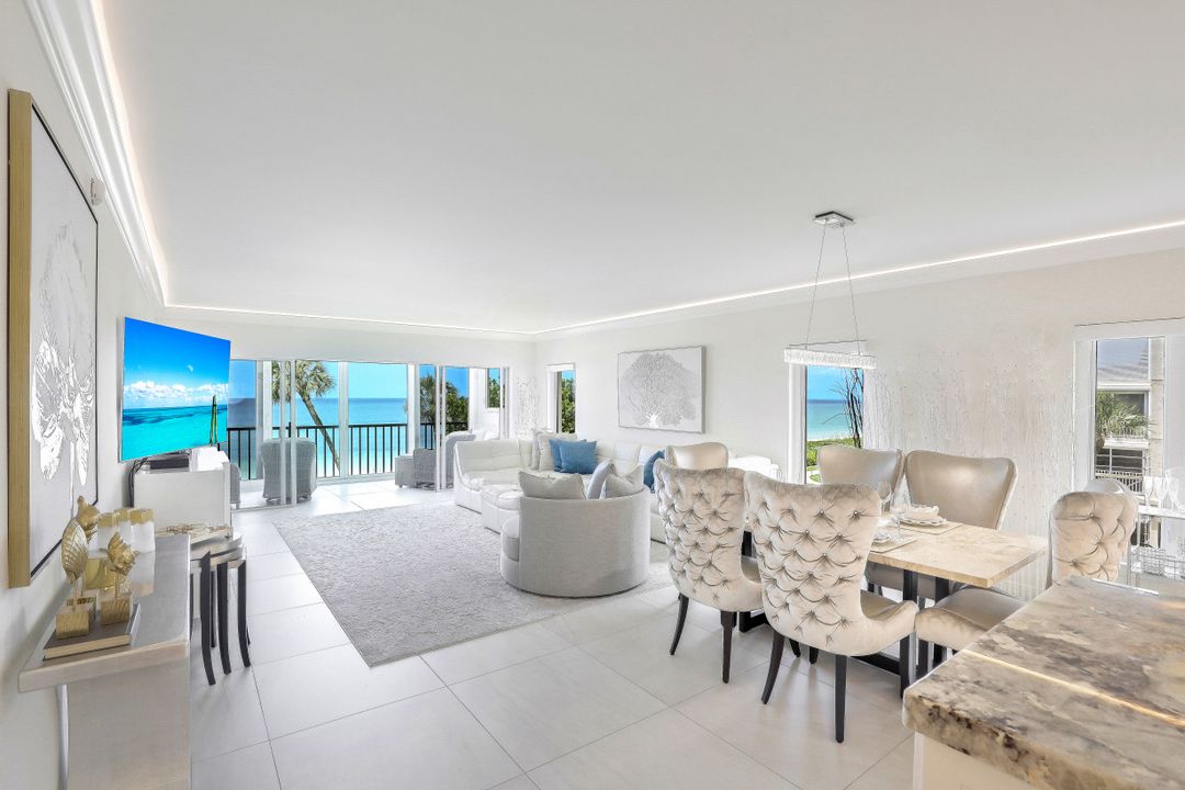 2885 Gulf Shore Blvd N #201, Naples, FL 34103