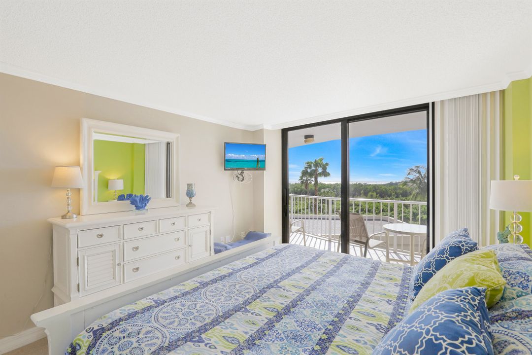 440 Seaview Ct #301, Marco Island, FL 34145