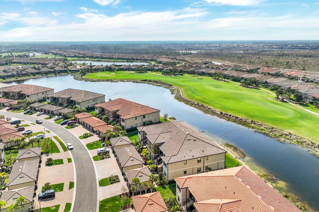 9393 Pocida Ct #102, Naples, FL 34119