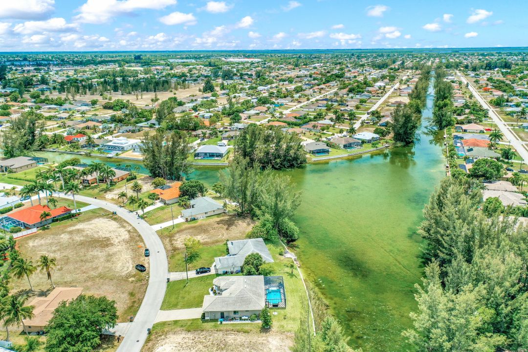 937 SW 28th Terrace, Cape Coral, FL 33914