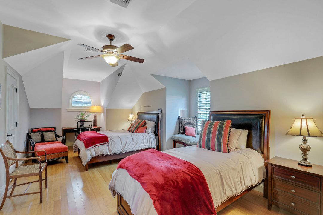 3661 Bay Creek Dr, Bonita Springs, FL 34134