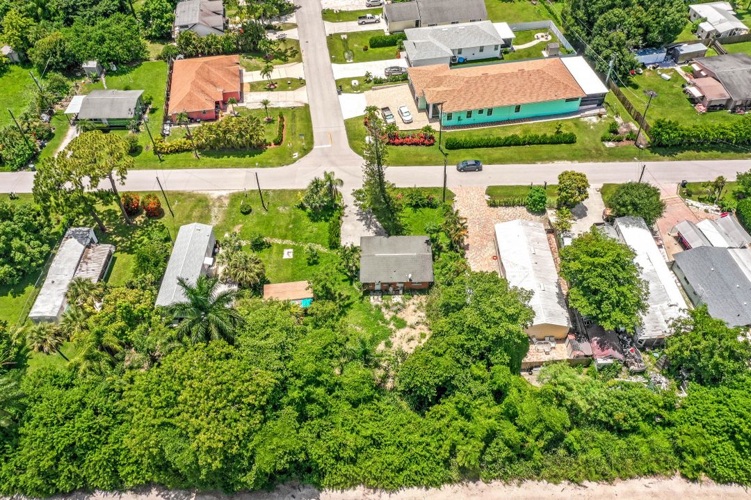 27767 New York St, Bonita Springs, FL 34135