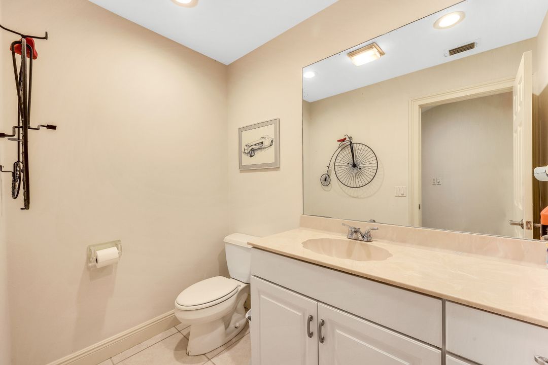 856 Inlet Dr, Marco Island, FL 34145