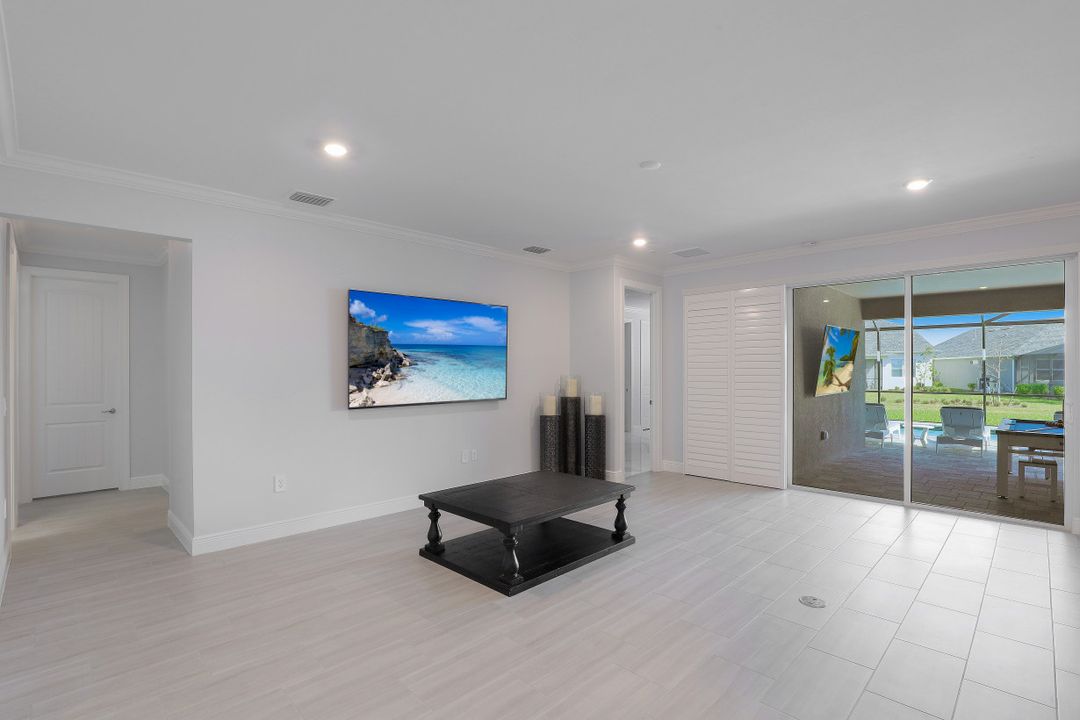 16152 Pawpaw Ct, Punta Gorda, FL 33982