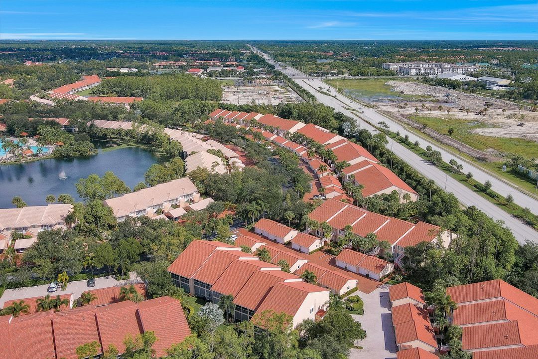 2345 Hidden Lake Dr #4102, Naples, FL 34112