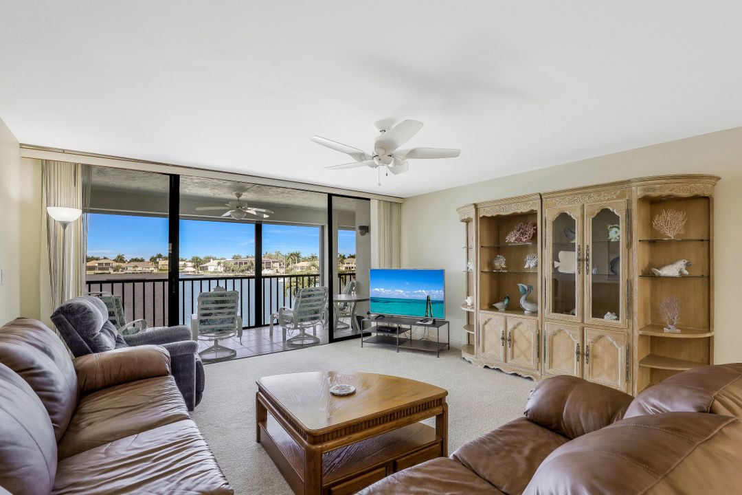 838 W Elkcam Cir #308, Marco Island, FL 34145