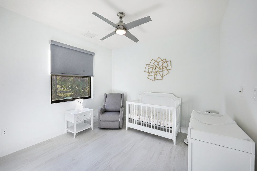 1030 22nd Ave NE, Naples, FL 34120