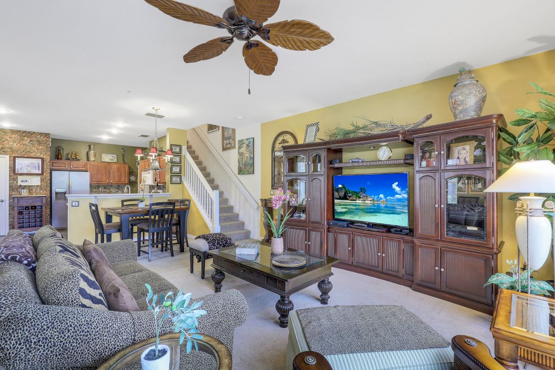 15628 Marcello Cir, Naples, FL 34110