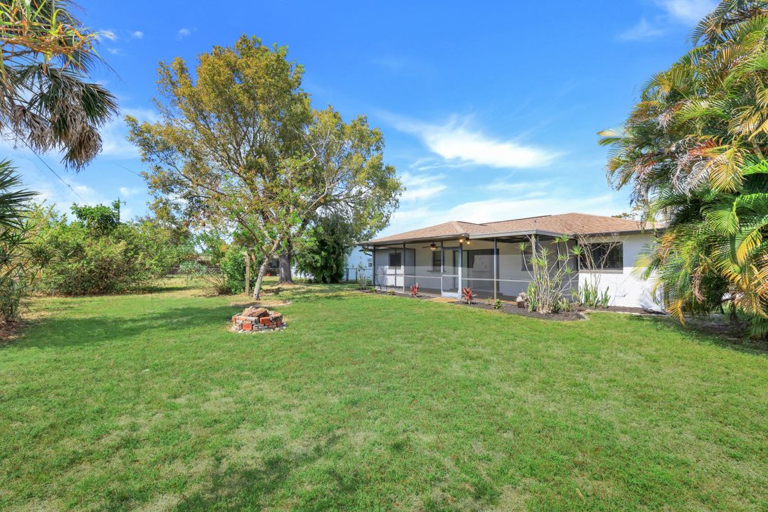 218 SW 34th Terrace, Cape Coral, FL 33914