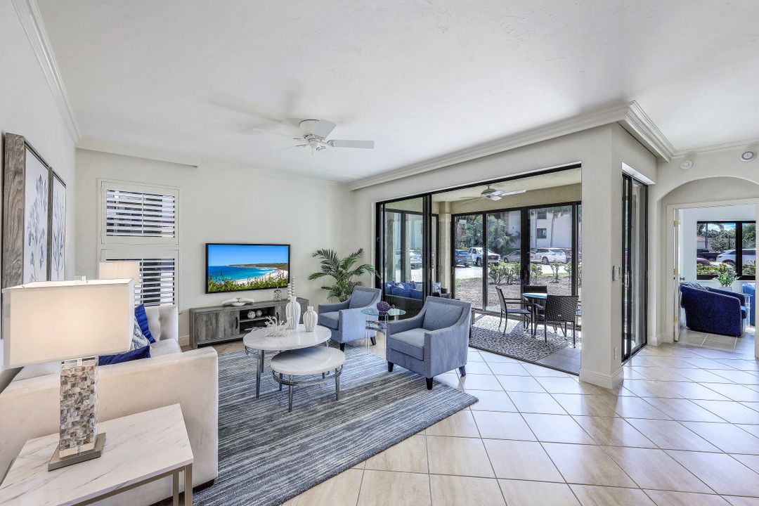 7056 Pelican Bay Blvd #B105, Naples, FL 34108