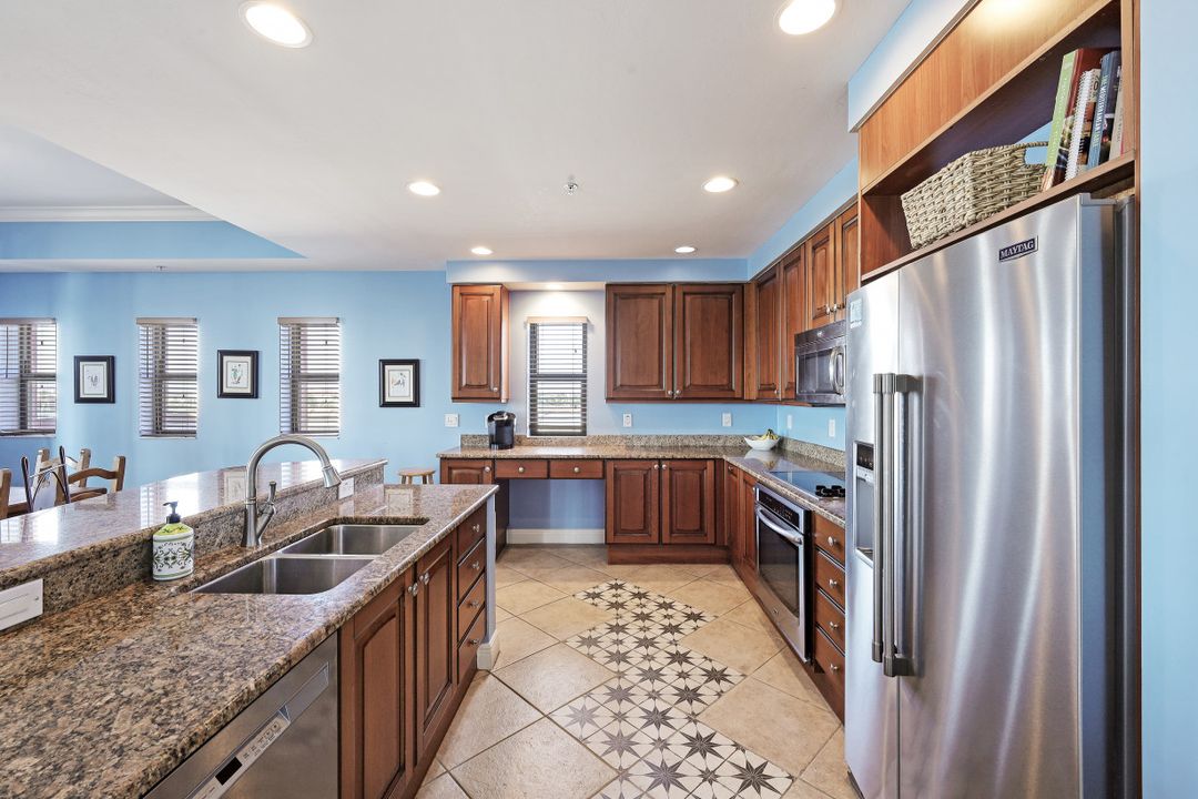 760 N Collier Blvd, Marco Island, FL 34145