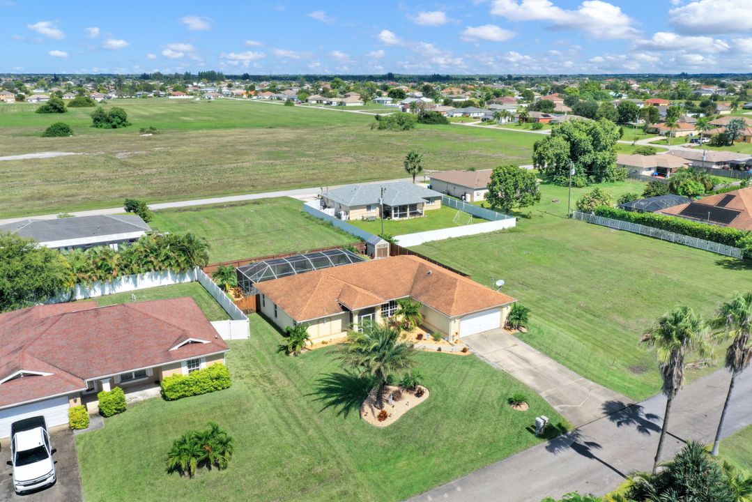 321 NE 10th Terrace, Cape Coral, FL 33909