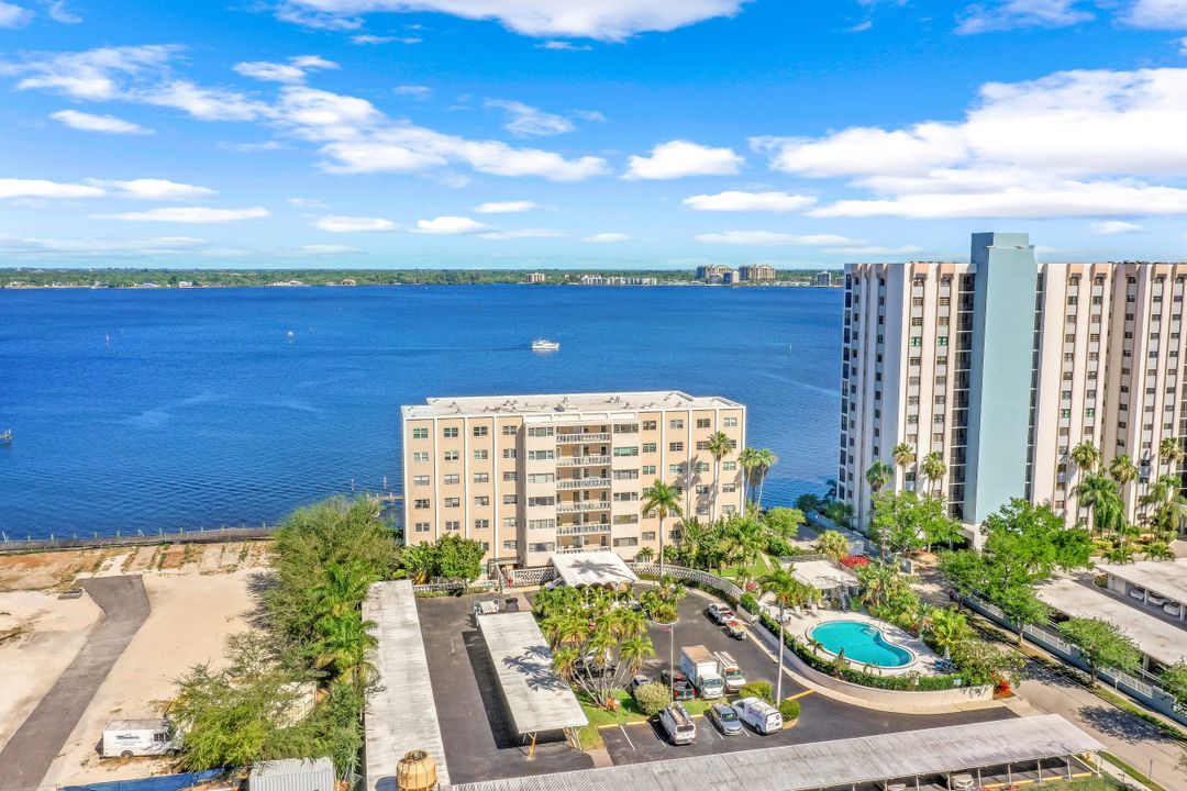 1900 Clifford St #603, Fort Myers, FL 33901