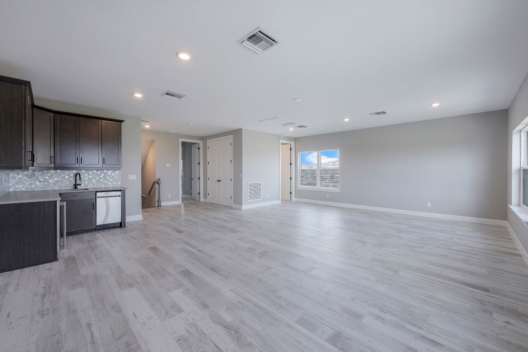 11430 Canal Grande Dr, Fort Myers, FL 33913