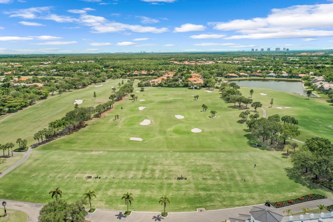 10590 Glen Lakes Dr, Bonita Springs, FL 34135