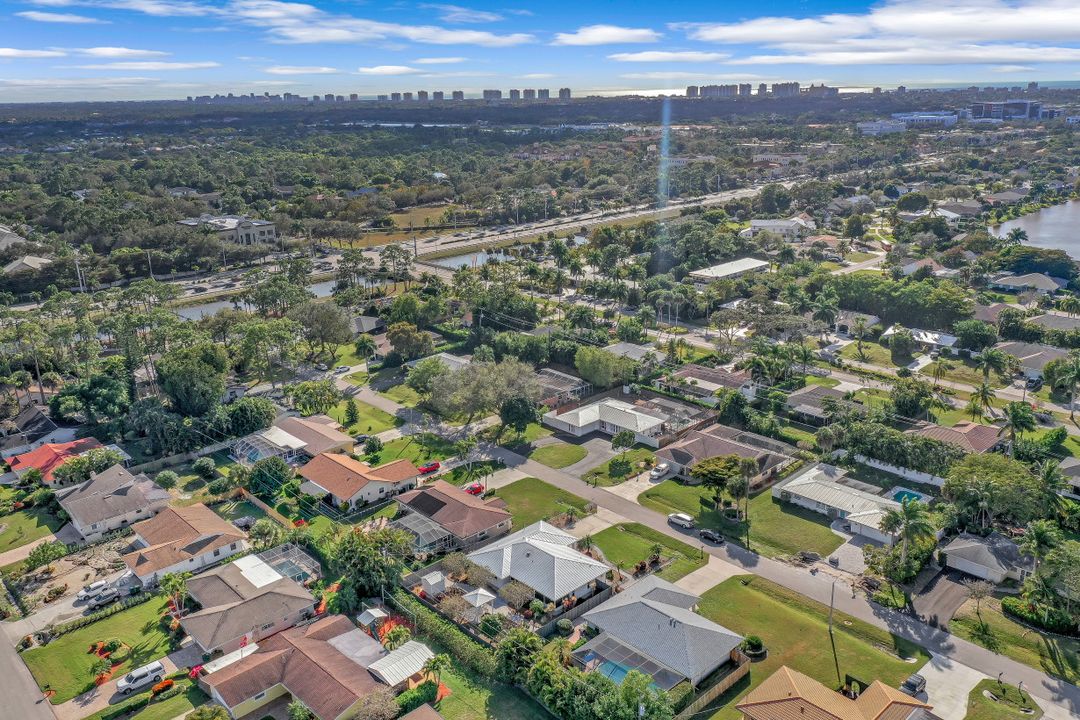 128 Coral Vine Dr, Naples, FL 34110