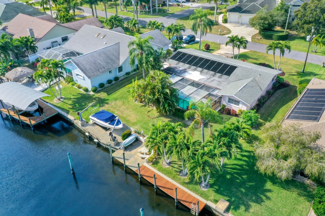 4933 SW 11th Ct, Cape Coral, FL 33914