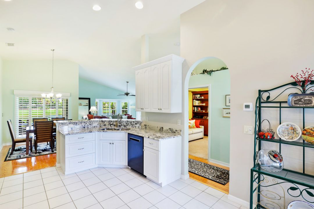 2026 Morning Sun Ln, Naples, FL 34119