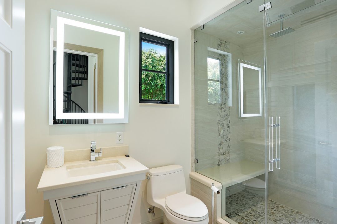 705 Myrtle Rd, Naples, FL 34108