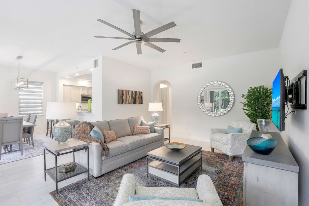 565 El Camino Real, Naples, FL 34119