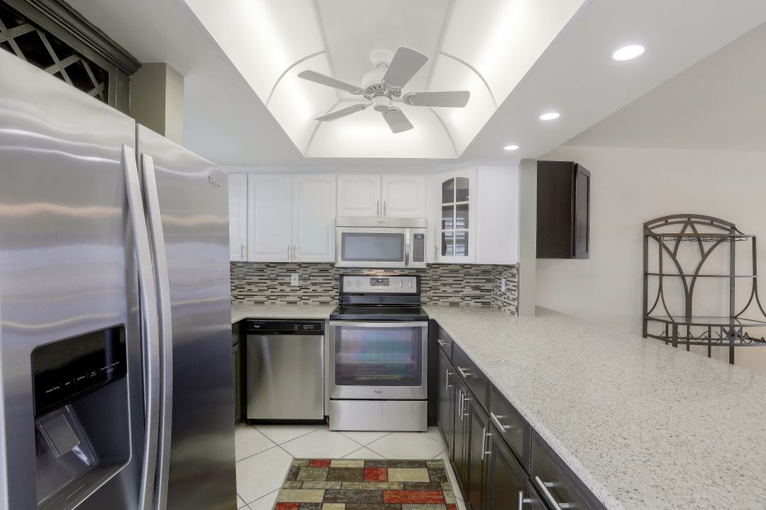 351 Charlemagne Blvd #A205, Naples, FL 34112