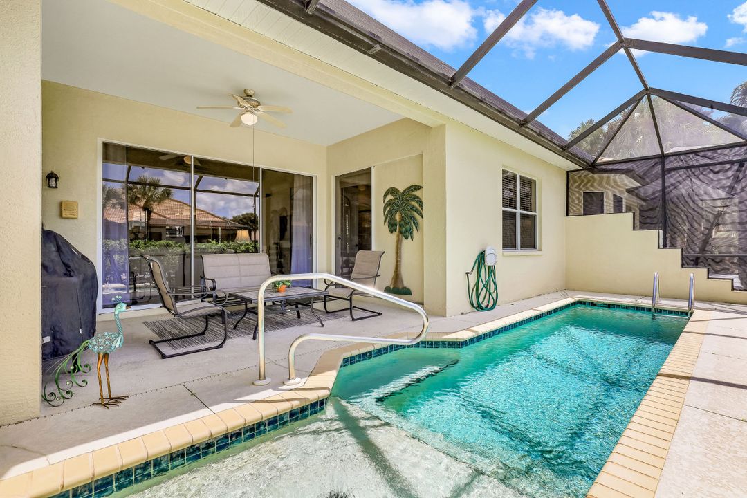 12655 Fox Ridge Dr, Bonita Springs, FL 34135