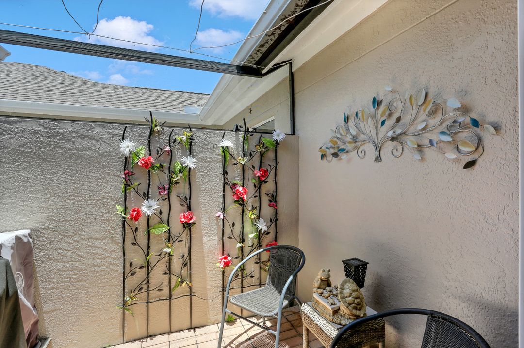 19631 Lost Creek Dr, Estero, FL 33967