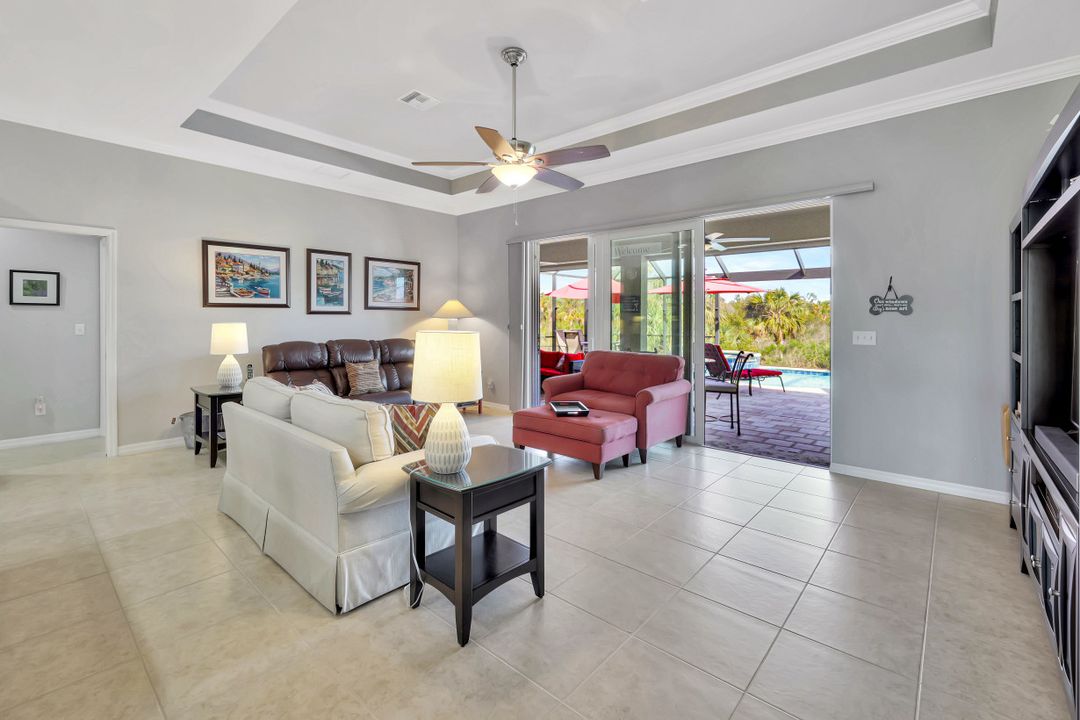 17112 Wrigley Cir, Fort Myers, FL 33908